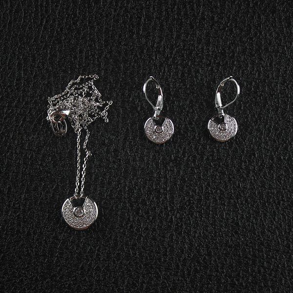 diamond au750 amulette necklace earring stud woman party wedding earrings jewelry set, Silver
diamond au750 amulette necklace earring stud woman party wedding earrings jewelry set, Silver