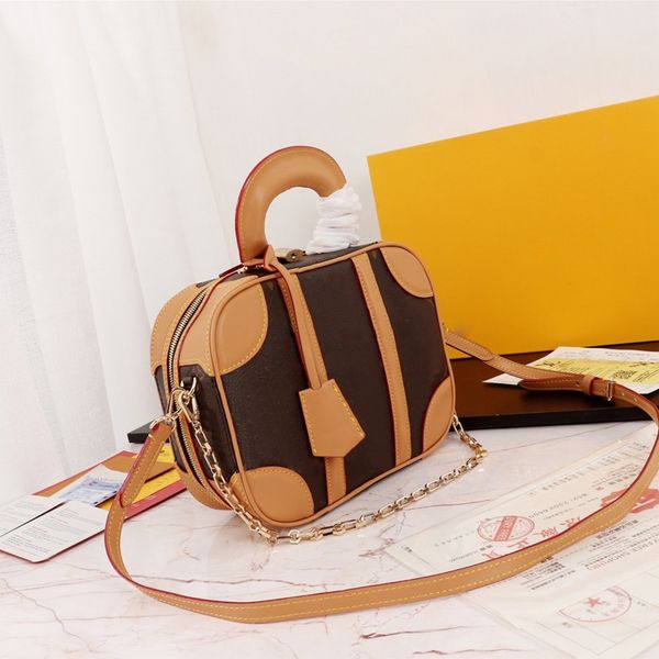 2020 luxury designer bag handbags ladies mini luggage fashion designer crossbody bag clutch tote bags for women luxury handbags
2020 luxury designer bag handbags ladies mini luggage fashion designer crossbody bag clutch tote bags for women luxury handbags