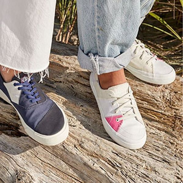 women flats casual shoes woman flat lace up plus size shoe canvas fabric students chaussures femme zapatos mujer sapato d674, Black
women flats casual shoes woman flat lace up plus size shoe canvas fabric students chaussures femme zapatos mujer sapato d674, Black