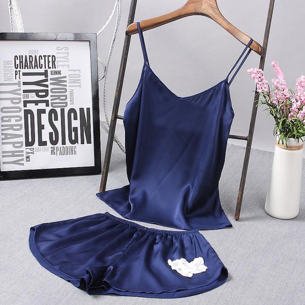 bwoman fashion women's wear nightdress spring and summer silk suspender pajama set with excellent texture it's a very surprising s, Black;red
bwoman fashion women's wear nightdress spring and summer silk suspender pajama set with excellent texture it's a very surprising s, Black;red