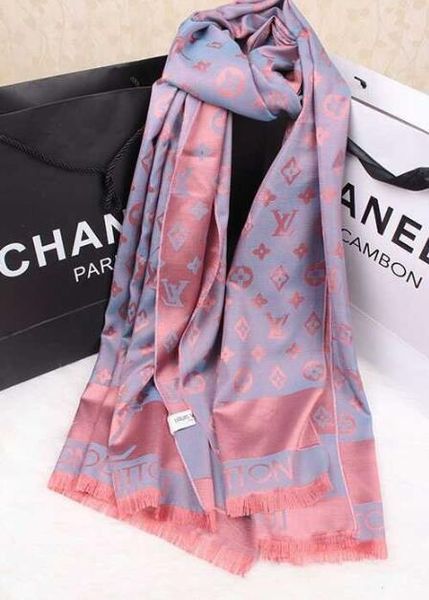 brand new design womans brand scarf gold thread classic design womans scarves for gift no box 180x70, Blue;gray
brand new design womans brand scarf gold thread classic design womans scarves for gift no box 180x70, Blue;gray