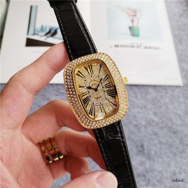 2020 rhinestone new classical 39mm full diamond shaped diamond watch women watch new fashion rhinestones quartz watch orologio, Slivery;brown
2020 rhinestone new classical 39mm full diamond shaped diamond watch women watch new fashion rhinestones quartz watch orologio, Slivery;brown