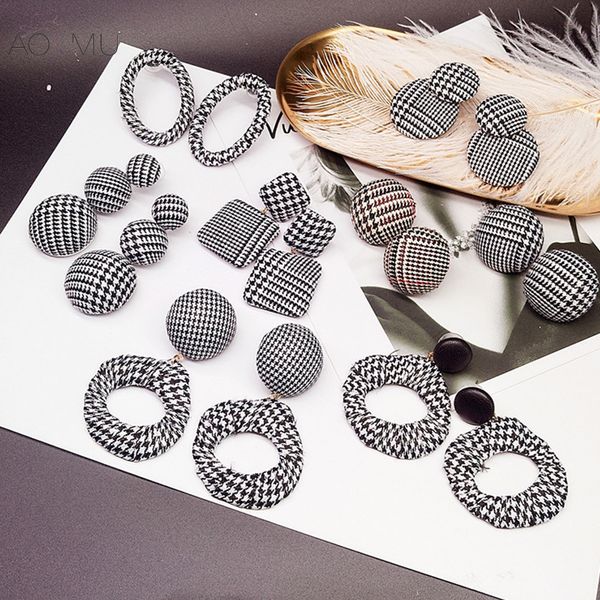 aomu vintage geometric oval big round circle houndstooth plaid stud earrings for women statement cloth earrings fabric jewelry, Golden;silver
aomu vintage geometric oval big round circle houndstooth plaid stud earrings for women statement cloth earrings fabric jewelry, Golden;silver