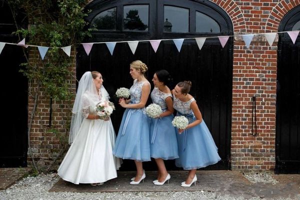 2019 new ice blue short bridesmaid dresses sheer crew neck bridesmaid gowns tea length cocktail dresses with bow made in china, White;pink
2019 new ice blue short bridesmaid dresses sheer crew neck bridesmaid gowns tea length cocktail dresses with bow made in china, White;pink