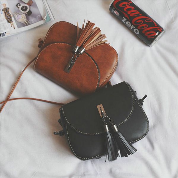 2019 new fashion pu leather messenger bags for women vintage lady tassel shoulder bag retro feminine small saddle crossbody bag
2019 new fashion pu leather messenger bags for women vintage lady tassel shoulder bag retro feminine small saddle crossbody bag
