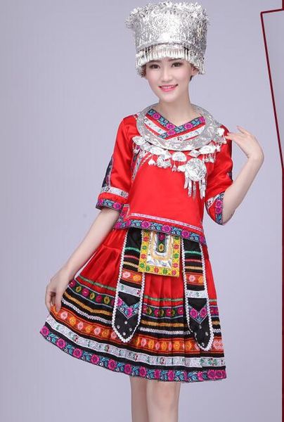 stage wear chinese folk dance hmong clothes miao silver headdress hat handwork silverware, Black;red
stage wear chinese folk dance hmong clothes miao silver headdress hat handwork silverware, Black;red