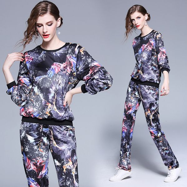 new women's elegant two piece sets plus size long sleeve printed t-shirt + long pants 2 pcs casual ladies runway designer two piece pan, White
new women's elegant two piece sets plus size long sleeve printed t-shirt + long pants 2 pcs casual ladies runway designer two piece pan, White