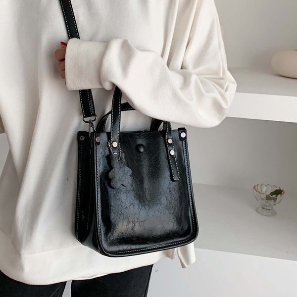 women handbag small wide strap shoulder bags for female crossbody messenger bags pu leather ladies totes bolsa feminina black
women handbag small wide strap shoulder bags for female crossbody messenger bags pu leather ladies totes bolsa feminina black
