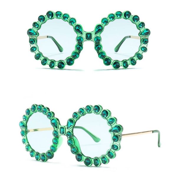 vintage round sunglasses women new sun glasses 2019 fashion diamond female crystal glasses metal frame eyewear 5735, White;black
vintage round sunglasses women new sun glasses 2019 fashion diamond female crystal glasses metal frame eyewear 5735, White;black