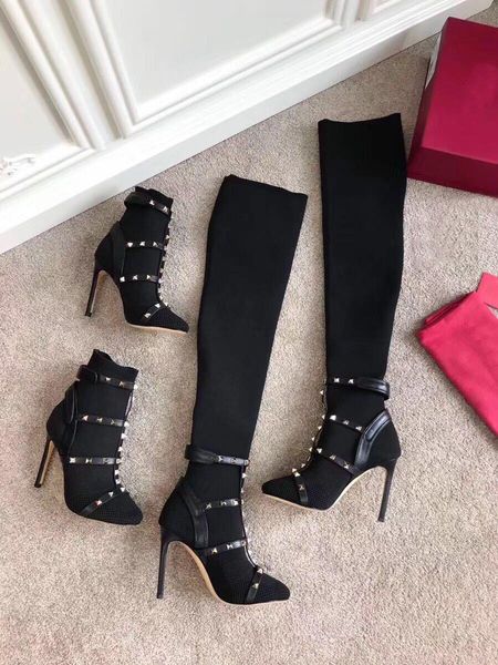 Designer 2018brand autumn winter socks boots High heeled women's shoes Fine heel Knitted elastic boots rivets, long short boots Sexy fa
Designer 2018brand autumn winter socks boots High heeled women's shoes Fine heel Knitted elastic boots rivets, long short boots Sexy fa