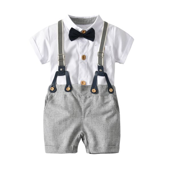 Tong Ha Yi suit Foreign trade Europe and the United States boy white robes bib collar bow tie gentleman three-piece
Tong Ha Yi suit Foreign trade Europe and the United States boy white robes bib collar bow tie gentleman three-piece