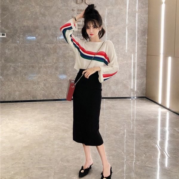 suit womens 2020 early autumn new fashion striped hollow + knitted split skirt two-piece set, White;black
suit womens 2020 early autumn new fashion striped hollow + knitted split skirt two-piece set, White;black