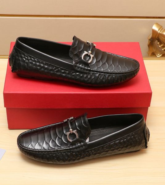 wholesale men design dress shoes, luxury business shoes,sneakers handbag etc,made by original lamb skin,fast delivery, Black
wholesale men design dress shoes, luxury business shoes,sneakers handbag etc,made by original lamb skin,fast delivery, Black