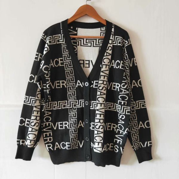 brand designer women wool cardigan sweaters 2019 autumn winter runway style v neck long sleeve single breasted button casual jumpers, White;black
brand designer women wool cardigan sweaters 2019 autumn winter runway style v neck long sleeve single breasted button casual jumpers, White;black