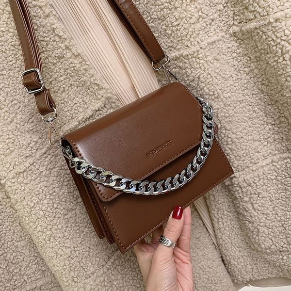 fashion big chain handle women handbags luxury pu leather ladies crossbody bags designer vintage female messenger shoulder bag
fashion big chain handle women handbags luxury pu leather ladies crossbody bags designer vintage female messenger shoulder bag