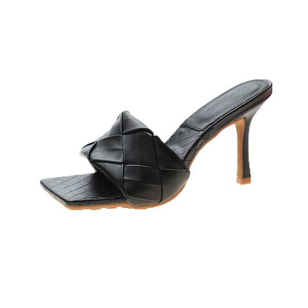 new design shoes woman slipers 2020 summer square toe high heels sandals women weave good quality dress shoes white blue, Black
new design shoes woman slipers 2020 summer square toe high heels sandals women weave good quality dress shoes white blue, Black