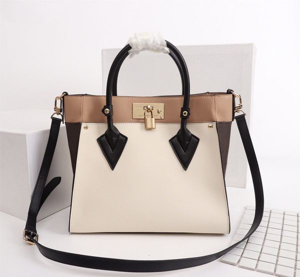 5a m53823 m53824 modern lady handbag single-shoulder bag chain handbag lady's bag message bag cowhide material
5a m53823 m53824 modern lady handbag single-shoulder bag chain handbag lady's bag message bag cowhide material