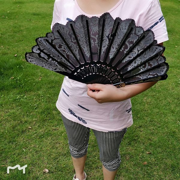 chinese style dancing prom retro elegant silk embroidered wall decoration performance wedding party stage props folding hand fan
chinese style dancing prom retro elegant silk embroidered wall decoration performance wedding party stage props folding hand fan