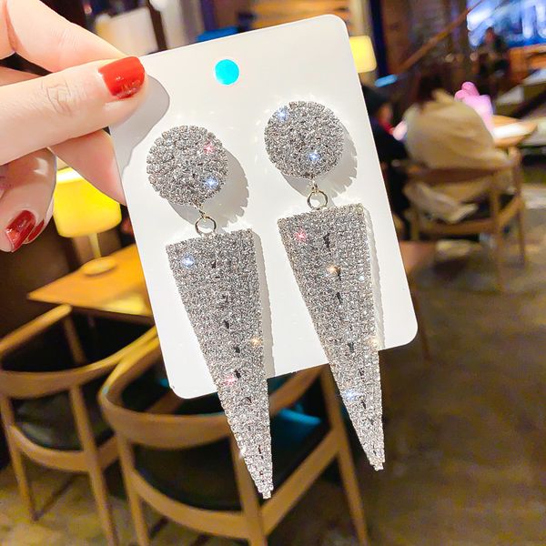 ustar full rhinestone big triangle drop earring for women hyperbole geometric dangle earring statement fashion jewelry gifts, Silver
ustar full rhinestone big triangle drop earring for women hyperbole geometric dangle earring statement fashion jewelry gifts, Silver
