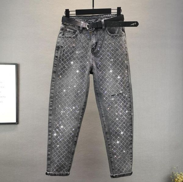 jeans female heavy work drilling 2020 spring new european station fashion loose high waist was thin hole harem pants a1326, Blue
jeans female heavy work drilling 2020 spring new european station fashion loose high waist was thin hole harem pants a1326, Blue