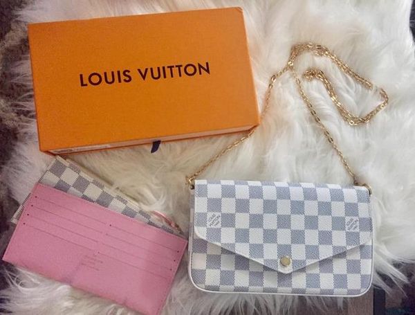 Factory price New Genuine Leather Fashion Chain Shoulder Bags Handbag Presbyopic Mini Wallets Mobile Card Holder 21/11/2 cm Model M61276
Factory price New Genuine Leather Fashion Chain Shoulder Bags Handbag Presbyopic Mini Wallets Mobile Card Holder 21/11/2 cm Model M61276