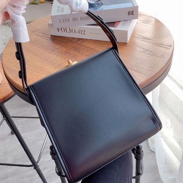 bag handbags purses tote shopping bags women tote bags bulk genuine real leather bag
bag handbags purses tote shopping bags women tote bags bulk genuine real leather bag