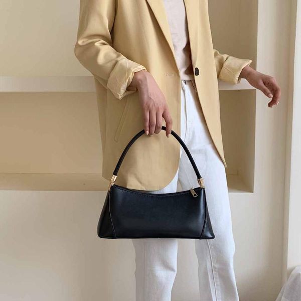 fashion grils niche design retro underarm bag temperament female hand shoulder shoulder commuter handbag baguette bags #j4s
fashion grils niche design retro underarm bag temperament female hand shoulder shoulder commuter handbag baguette bags #j4s
