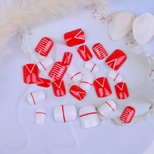 24pcs/set fashion stripe flower pattern false nails short nail art tips with glue nail decoration beauty fake nails, Red;gold 
24pcs/set fashion stripe flower pattern false nails short nail art tips with glue nail decoration beauty fake nails, Red;gold