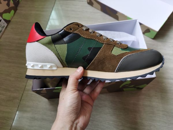 new colors rockrunner sneakers men women real leather flat trainers designer camouflage lace-up platform causal shoes with box size 35-46, Black
new colors rockrunner sneakers men women real leather flat trainers designer camouflage lace-up platform causal shoes with box size 35-46, Black