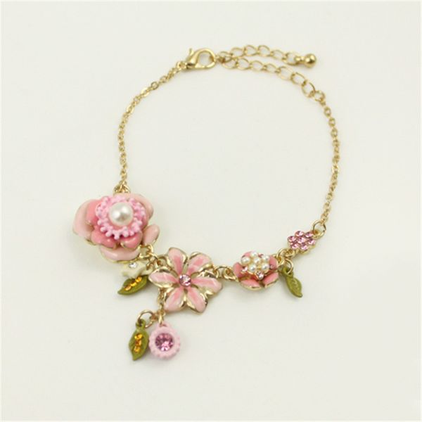 2015 foreign jewelry fashion flowers pearl necklace bracelet female short clavicle, Silver
2015 foreign jewelry fashion flowers pearl necklace bracelet female short clavicle, Silver