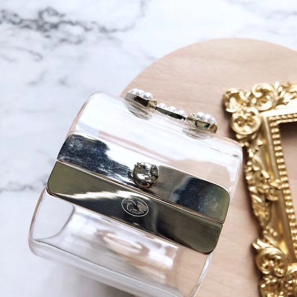 fashion designer jewelry women bracelets c c transparent acrylic bracelet big fashion bangle bracelet bridesmaid gifts, Black
fashion designer jewelry women bracelets c c transparent acrylic bracelet big fashion bangle bracelet bridesmaid gifts, Black