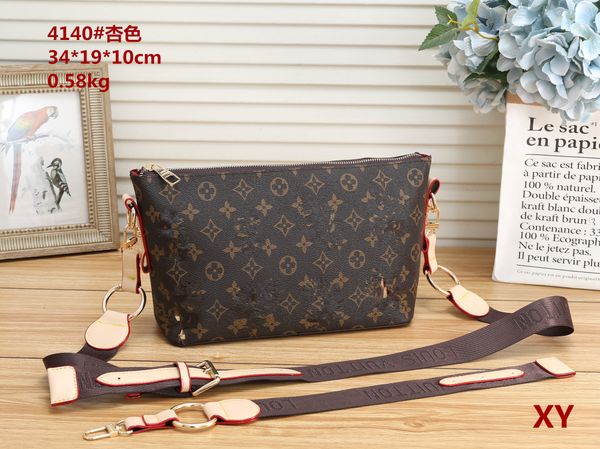 2020 new classic fashion bags women handbag bag shoulder bags lady small golder chains totes handbags bags 
2020 new classic fashion bags women handbag bag shoulder bags lady small golder chains totes handbags bags