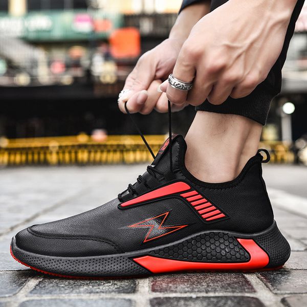 new pattern men's casual shoes soft sole single shoe business casual leather shoes winter cotton-padded low-sneakers, Black 
new pattern men's casual shoes soft sole single shoe business casual leather shoes winter cotton-padded low-sneakers, Black