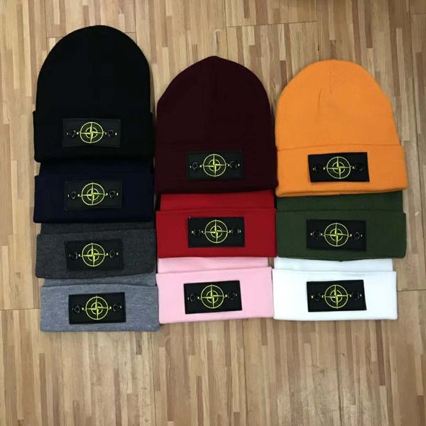 

2019 cp i embroidered beanie men women beanie ca ual knitted kateboard kull cap outdoor couple tide hat 10 color