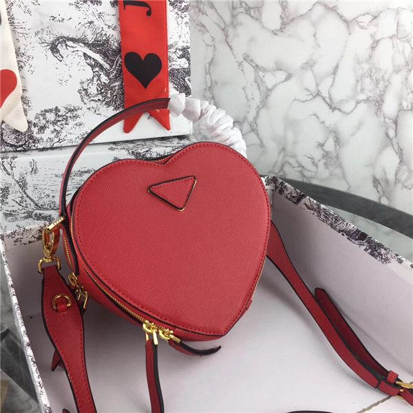 bag shipping luxury 16.5cm 19.5cm bag 6cm classic fashion heart-shaped worldwide shoulder leather tote size 98961 quality nbsqr, Red;black
bag shipping luxury 16.5cm 19.5cm bag 6cm classic fashion heart-shaped worldwide shoulder leather tote size 98961 quality nbsqr, Red;black