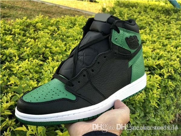 1 i high og green pine white purple court men basketball shoes designer 1s sneakers sports outdoor trainers
1 i high og green pine white purple court men basketball shoes designer 1s sneakers sports outdoor trainers