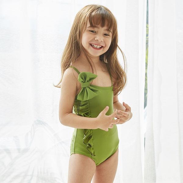 2020 children's girl's triangle one-piece swimsuit cute sweet lace ornament swimsuit, White;black
2020 children's girl's triangle one-piece swimsuit cute sweet lace ornament swimsuit, White;black