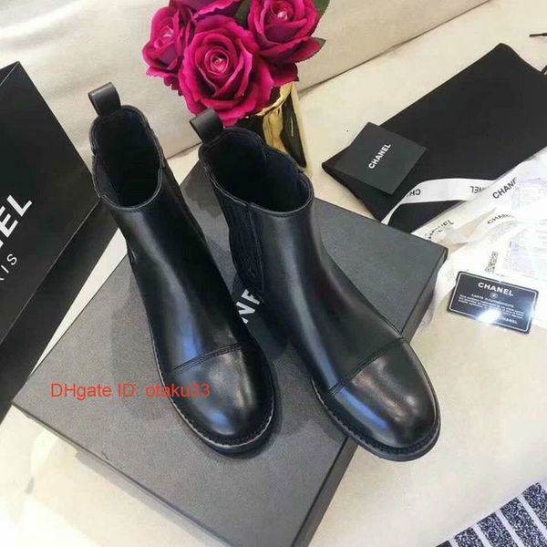 New flat ankle boot m luxury women boot leather de igner hoe pointed boot fa hion boot with box, Black;grey
New flat ankle boot m luxury women boot leather de igner hoe pointed boot fa hion boot with box, Black;grey