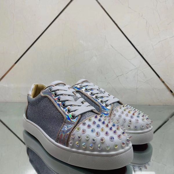 2019 роскошный дизайнер red bottoms casual shoe мужские женские разноцветные заклепки кристаллическая кожа с высоким верхом и низкими чашкам, Black
2019 роскошный дизайнер red bottoms casual shoe мужские женские разноцветные заклепки кристаллическая кожа с высоким верхом и низкими чашкам, Black