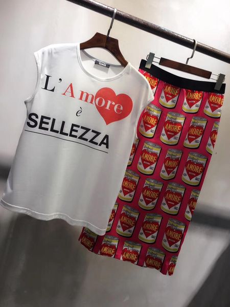 milan runway 2019 white t shirts and plum skirts sets designer letter print 2 pieces sets womens yy882
milan runway 2019 white t shirts and plum skirts sets designer letter print 2 pieces sets womens yy882