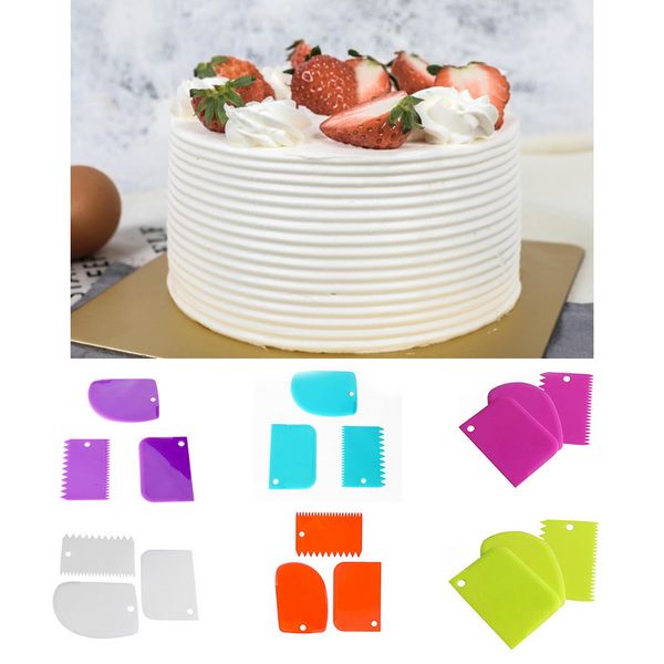 3 pcs/ set cake cream plastic scraper multi-function blade diy decorative plastic cutting knife tool
3 pcs/ set cake cream plastic scraper multi-function blade diy decorative plastic cutting knife tool