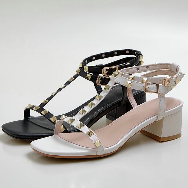 2020 fashion rivet women shoes summer leather sandals comfortable square low heel sandals dress casual shoes female, Black
2020 fashion rivet women shoes summer leather sandals comfortable square low heel sandals dress casual shoes female, Black