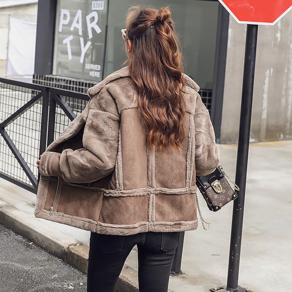 european and american style winter women automotive faux fur coat high fashion women brand clothing leather overcoat female a158, Black
european and american style winter women automotive faux fur coat high fashion women brand clothing leather overcoat female a158, Black