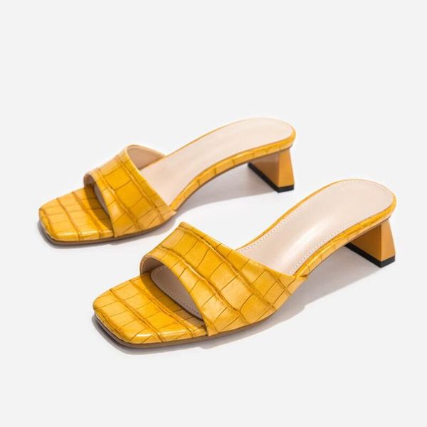 slippers fashion design square toe soft mules shoes womens slides concise snake print leather sandals party low heels yellow, Black
slippers fashion design square toe soft mules shoes womens slides concise snake print leather sandals party low heels yellow, Black