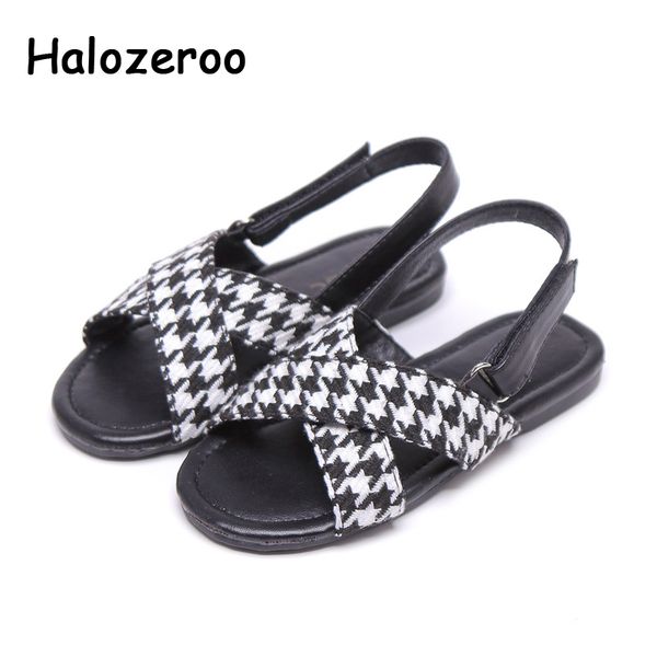 summer 2020 kids beach sandals children soft princess sandals baby girls pu leather brand slides toddler fashion dress mules new, Black;red
summer 2020 kids beach sandals children soft princess sandals baby girls pu leather brand slides toddler fashion dress mules new, Black;red