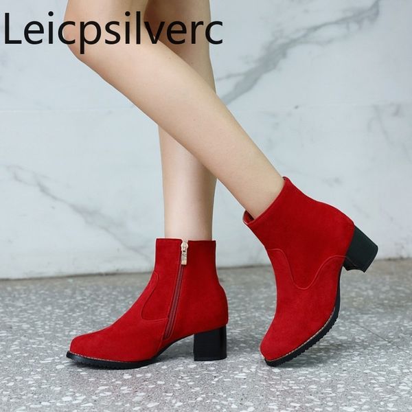women's boots the new winter fashion round head zipper mid heel ankle boots women's shoes plus size 31-52 heel height 5cm, Black
women's boots the new winter fashion round head zipper mid heel ankle boots women's shoes plus size 31-52 heel height 5cm, Black