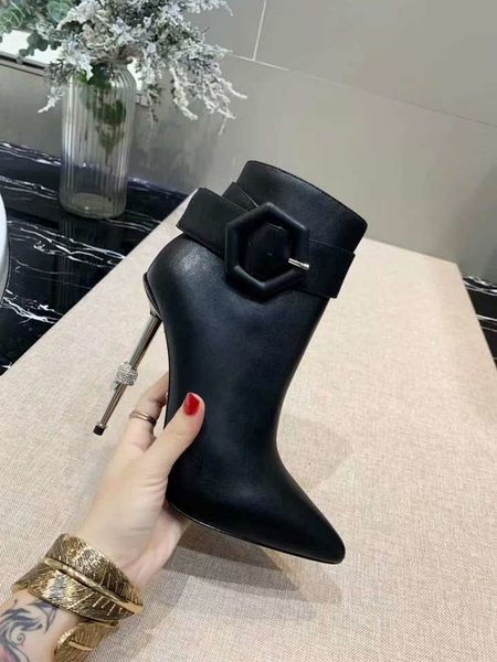 the latest rhinestone sheepskin party wedding work and ankle boots slim pointed fashion high heels black wine rice white red 35-40
the latest rhinestone sheepskin party wedding work and ankle boots slim pointed fashion high heels black wine rice white red 35-40