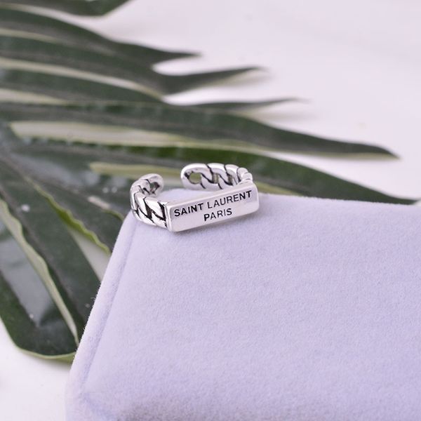 S925 Sterling Silver Простые мужские и женщины мод ледяного Ветер Кольцо
S925 Sterling Silver Простые мужские и женщины мод ледяного Ветер Кольцо