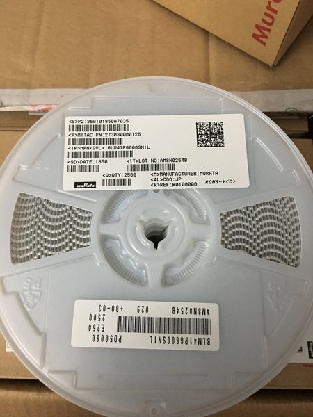 blm41pg600sn1l murata 2500pcs/reel ferrite bead 60 ohm 1806 1ln new and original
blm41pg600sn1l murata 2500pcs/reel ferrite bead 60 ohm 1806 1ln new and original