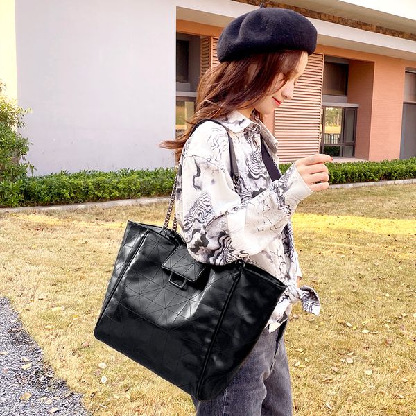 new pu leather underarm shoulder bags for women 2020 luxury quality handbags high capacity handbag lady black travel hand bag
new pu leather underarm shoulder bags for women 2020 luxury quality handbags high capacity handbag lady black travel hand bag